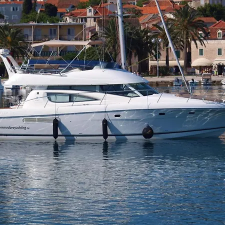 Nyaraló Jeanneau Prestige 46 Fly